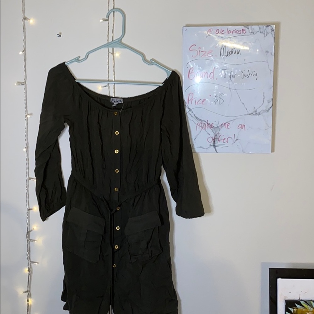 🌸 5 for $25 🌸 olive button down dress